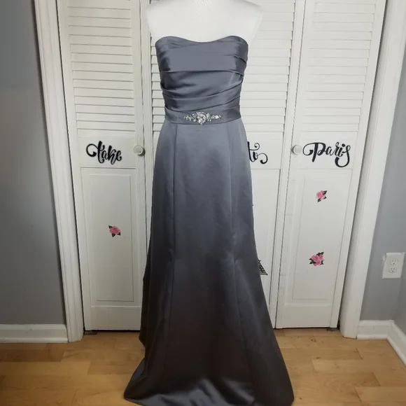 long sleeve long dresses for wedding Long sleeve wedding guest dresses | Elegant formal gowns